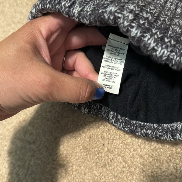 Under armour lined beanie - Picture 3 of 5